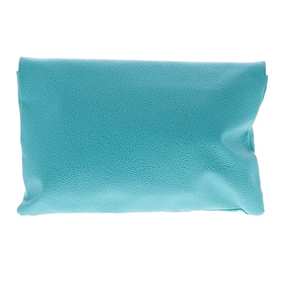 Henri Bendel Tiffany blue crossbody bag 10.75 by 10” - Picture 3 of 3